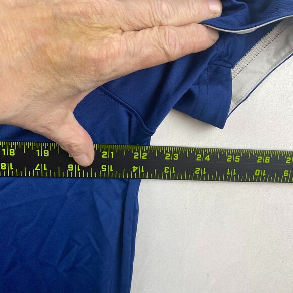 Oakley Men's Polo Shirt Large Blue Tailored Fit 100% Polyester - Picture 4 of 13